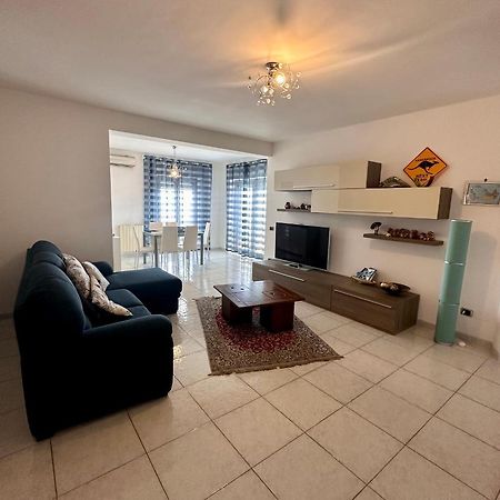 Aussie Dream House Βίλα Φόρμια Εξωτερικό φωτογραφία